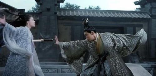 《白发魔女传》十大武功高手排名解析